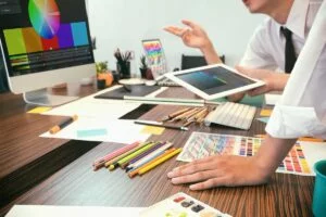 تصميم شعار بالخط العربي احترافي